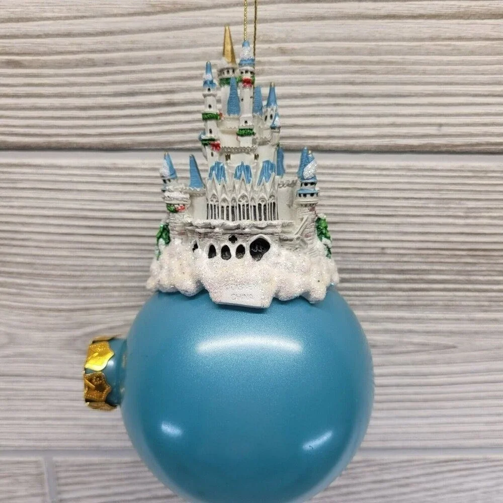 Disney World Christmas‎ Ornament Cinderella Castle Blue Glass Snowflake Ornament